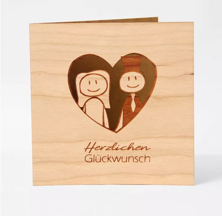 Holzgrußkarte - Glückwunsch zur Hochzeit Brautpaar mit Herz