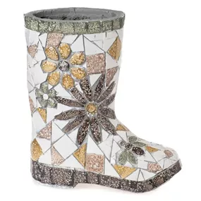 Stiefel zum Bepflanzen mit Blumen-Mosaik